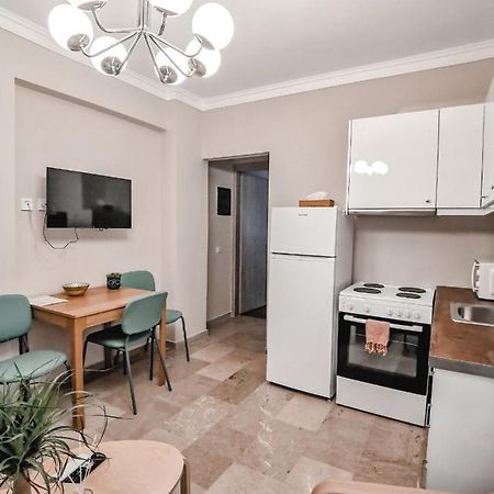 Tip Top Apartment Chalkís Zewnętrze zdjęcie