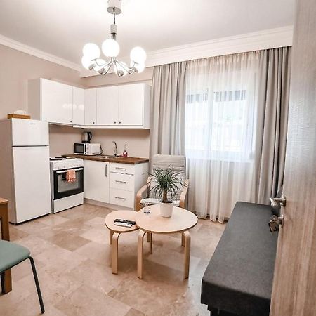 Tip Top Apartment Chalkís Zewnętrze zdjęcie
